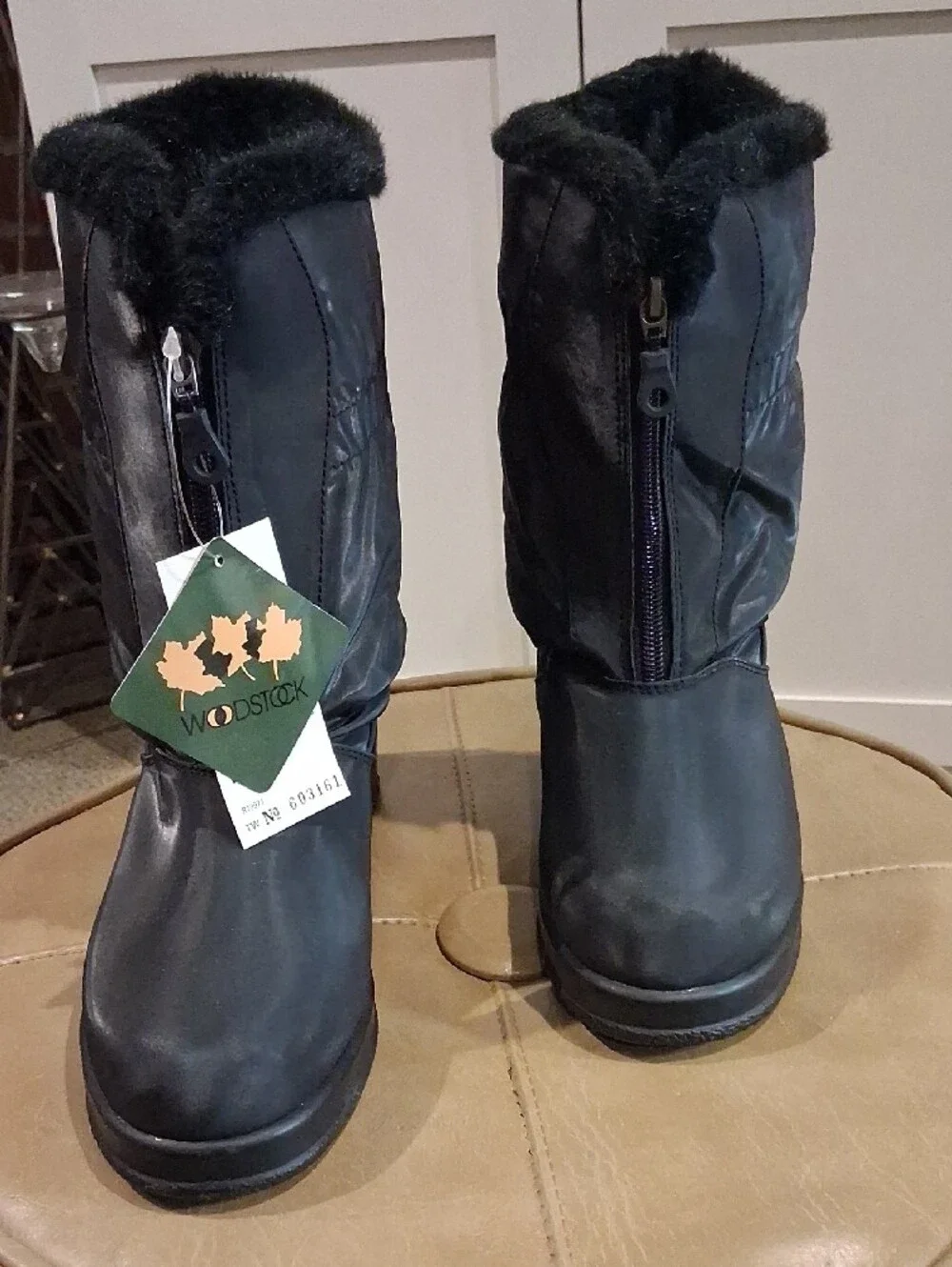 Woodstock Black Women's Winter Boots with Faux Fur Trim